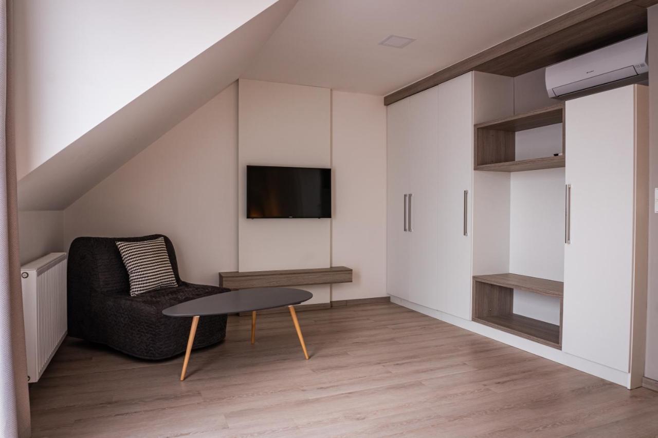 Apartmány Zámek - Vimperk Esterno foto